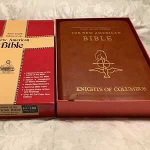 St. Joseph New American Bible Catholic Knights of Columbus on front leather NEW